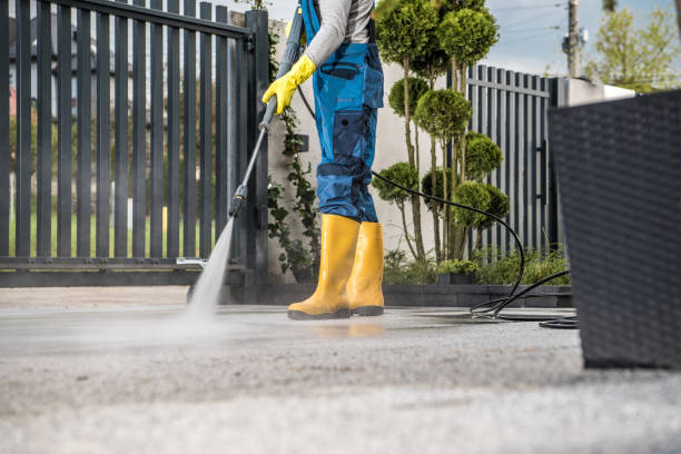 Best Sidewalk Pressure Washing  in Quanah, TX